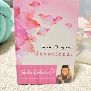 7/$20Live Original Devotional Book